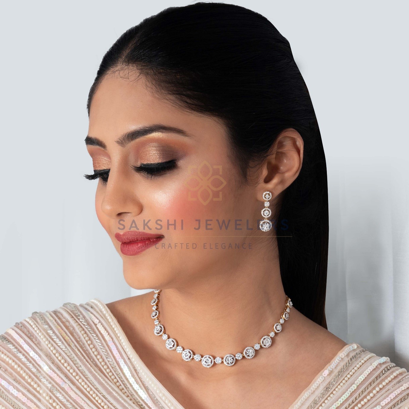 What Makes Indian Diamond Jewelry Online Shopping Special?